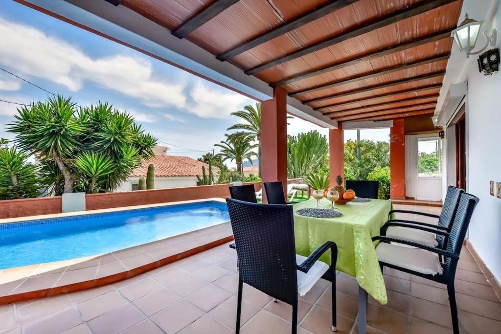Villas Guzman - Mouna カルプ エクステリア 写真