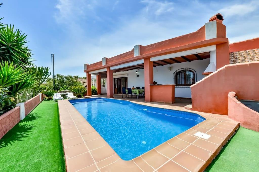 Villas Guzman - Mouna カルプ エクステリア 写真